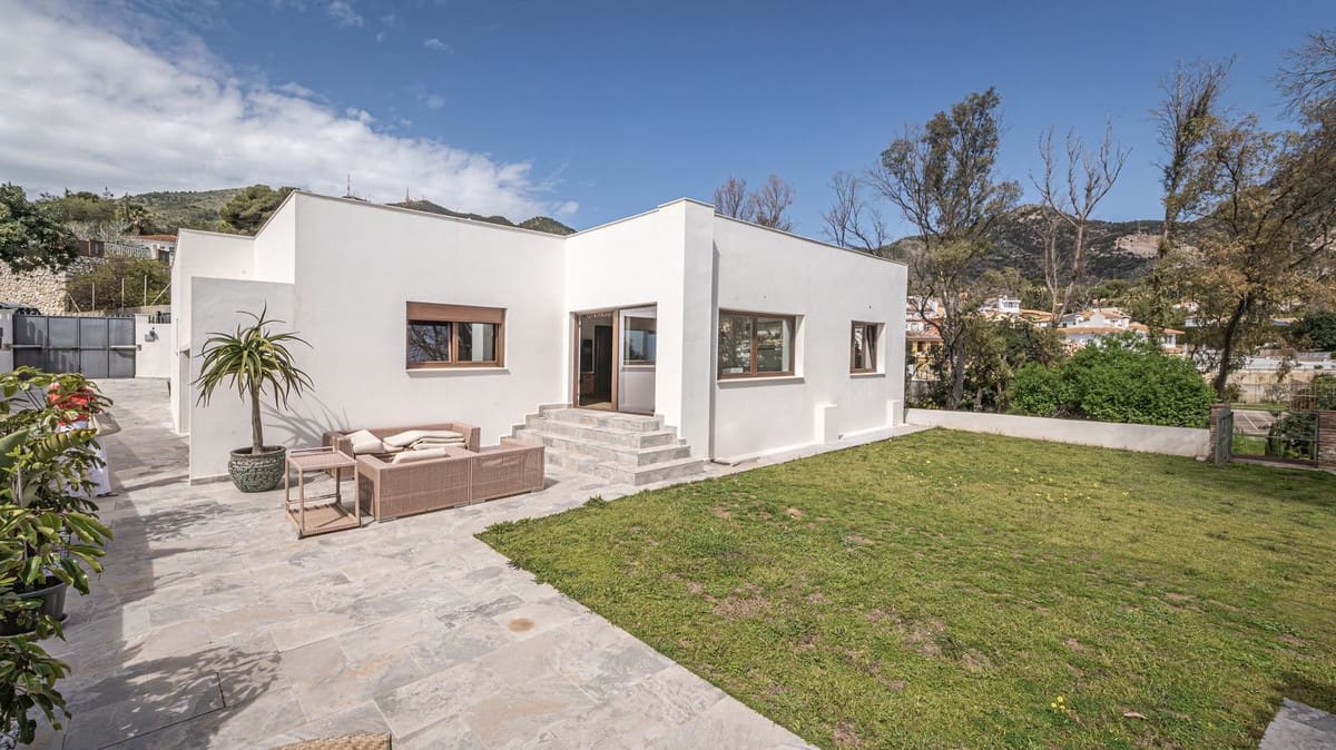 4 soverom Villa til salgs i Benalmadena med garasje - € 1 550 000 (Ref: 9997611)