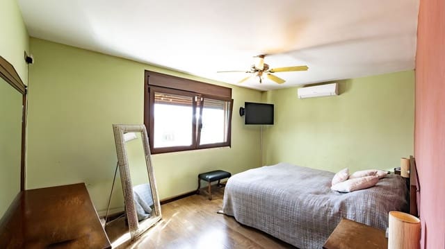 4 soverom Villa til salgs i Benalmádena med garasje - € 1 550 000 (Ref: 9997611)
