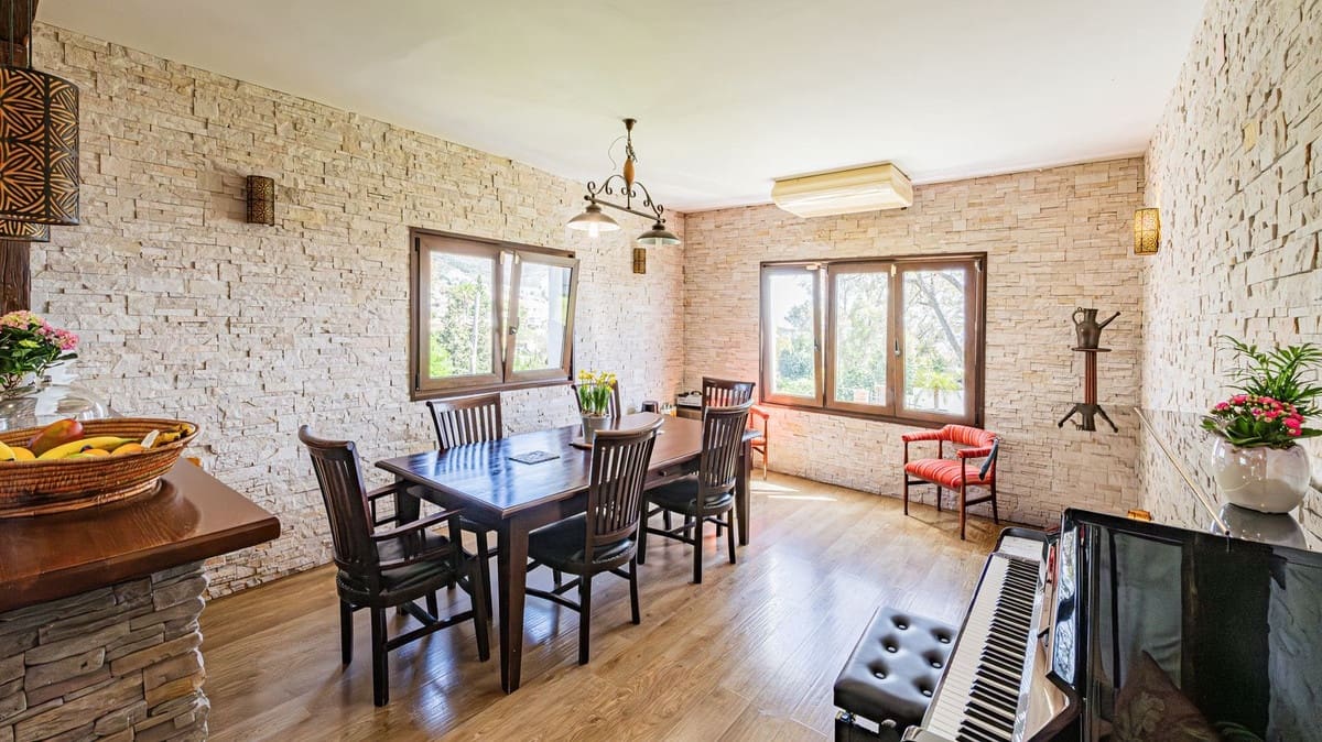 4 soverom Villa til salgs i Benalmadena med garasje - € 1 550 000 (Ref: 9997611)