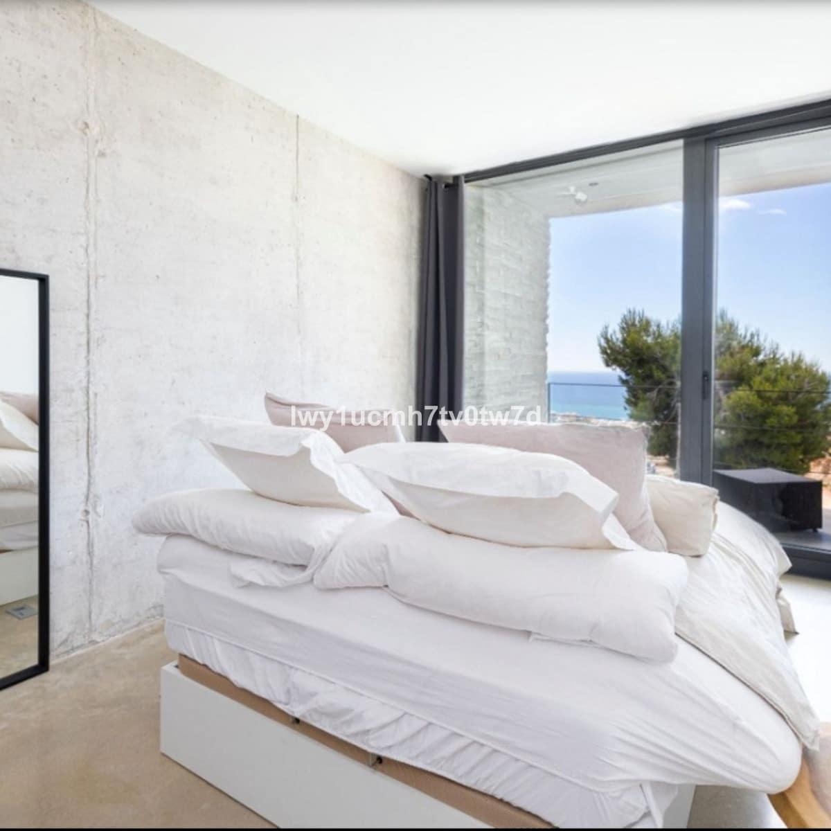 4 chambre Villa/Maison à vendre à Benalmadena avec garage - 1 300 000 € (Ref: 9997612)