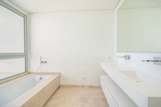 4 chambre Appartement à vendre à Benahavís avec piscine - 1 275 000 € (Ref: 9997614)