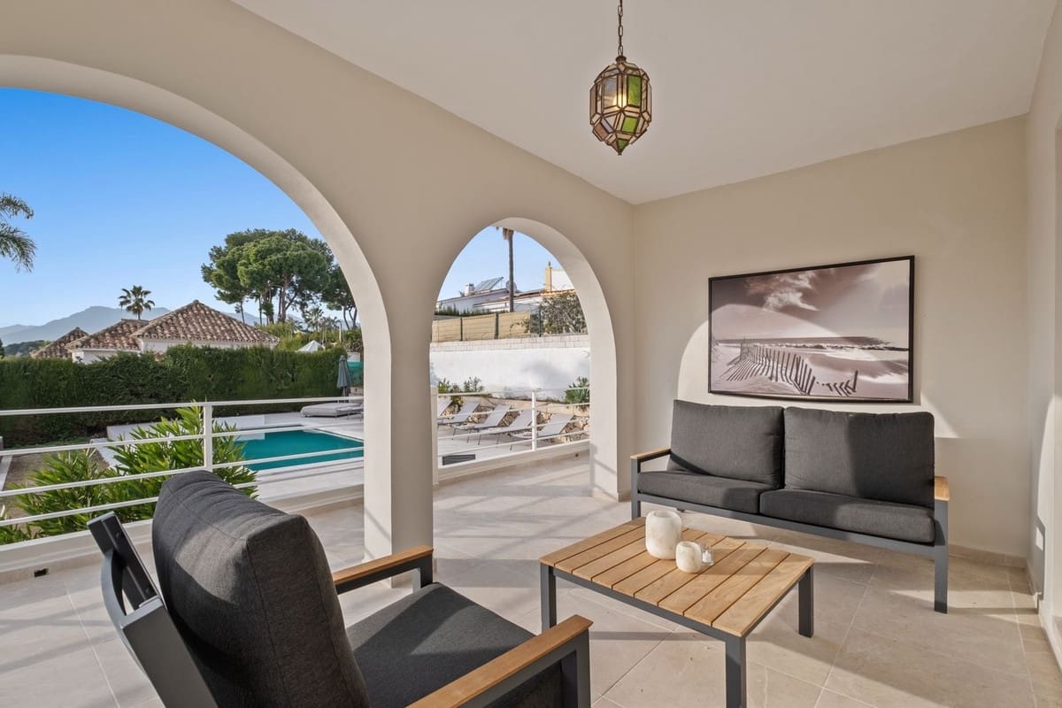 4 camera da letto Villa in vendita in Elviria con garage - 1.649.000 € (Rif: 9997615)