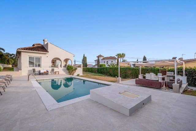 4 soverom Villa til salgs i Elviria, Marbella med svømmebasseng garasje - € 1 649 000 (Ref: 9997615)