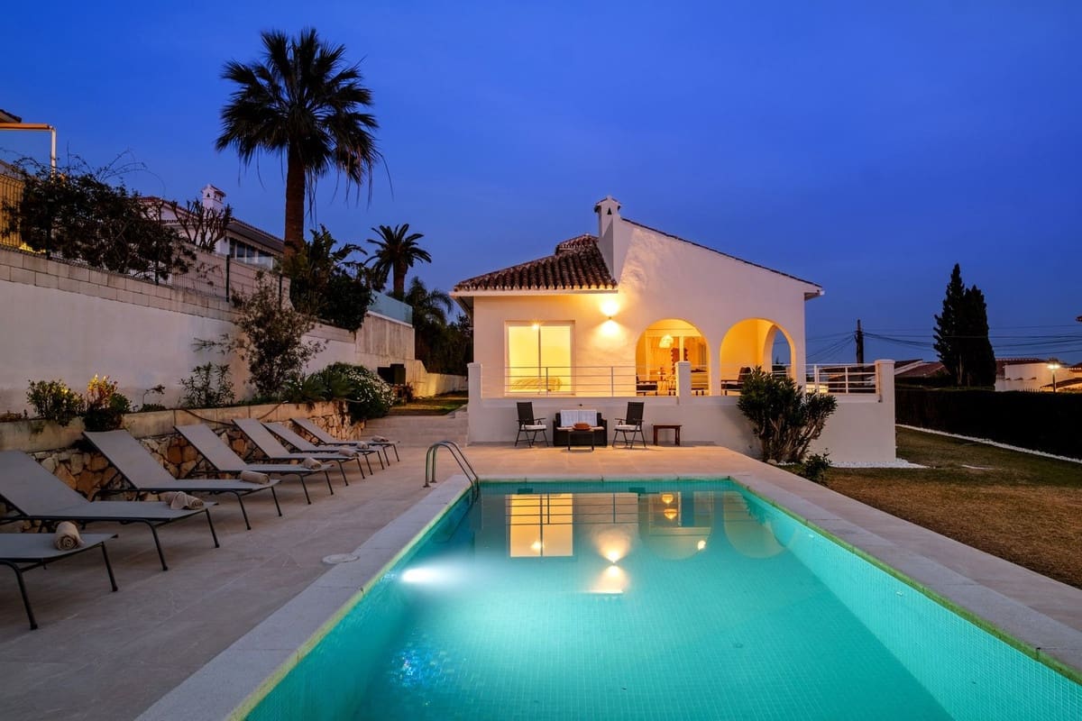 4 camera da letto Villa in vendita in Elviria con garage - 1.649.000 € (Rif: 9997615)