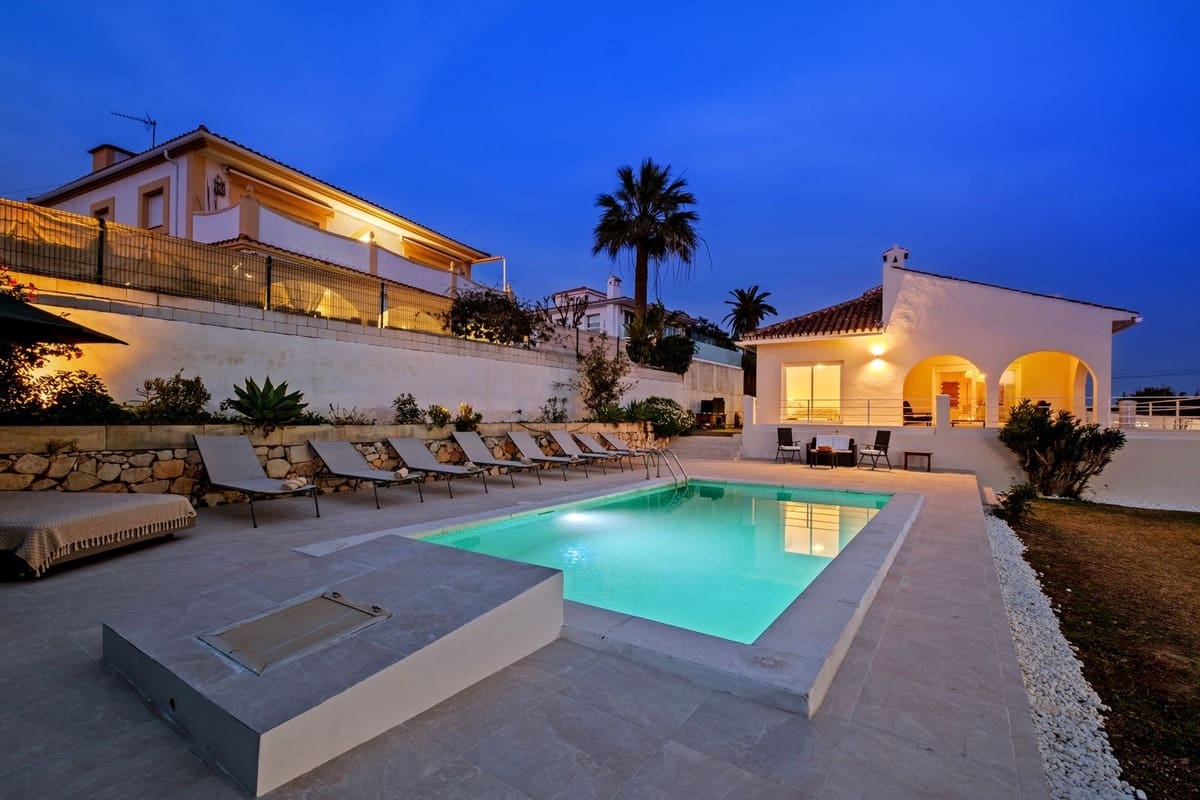 4 camera da letto Villa in vendita in Elviria con garage - 1.649.000 € (Rif: 9997615)