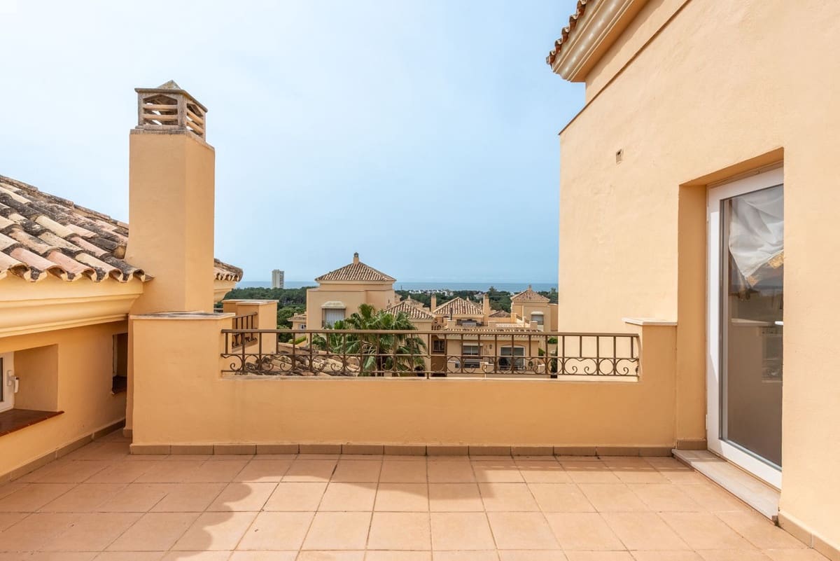 4 Zimmer Apartment zu verkaufen in Elviria mit Pool Garage - 1.500.000 € (Ref: 9997617)