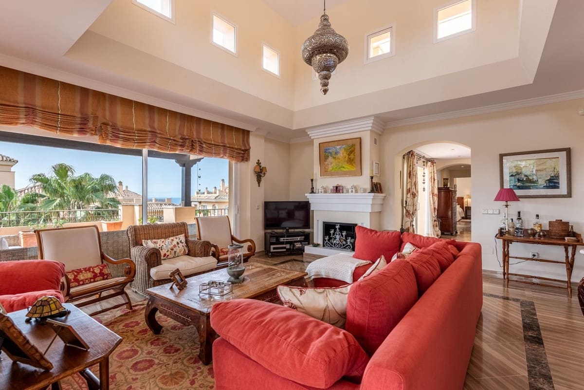 4 Zimmer Apartment zu verkaufen in Elviria mit Pool Garage - 1.500.000 € (Ref: 9997617)