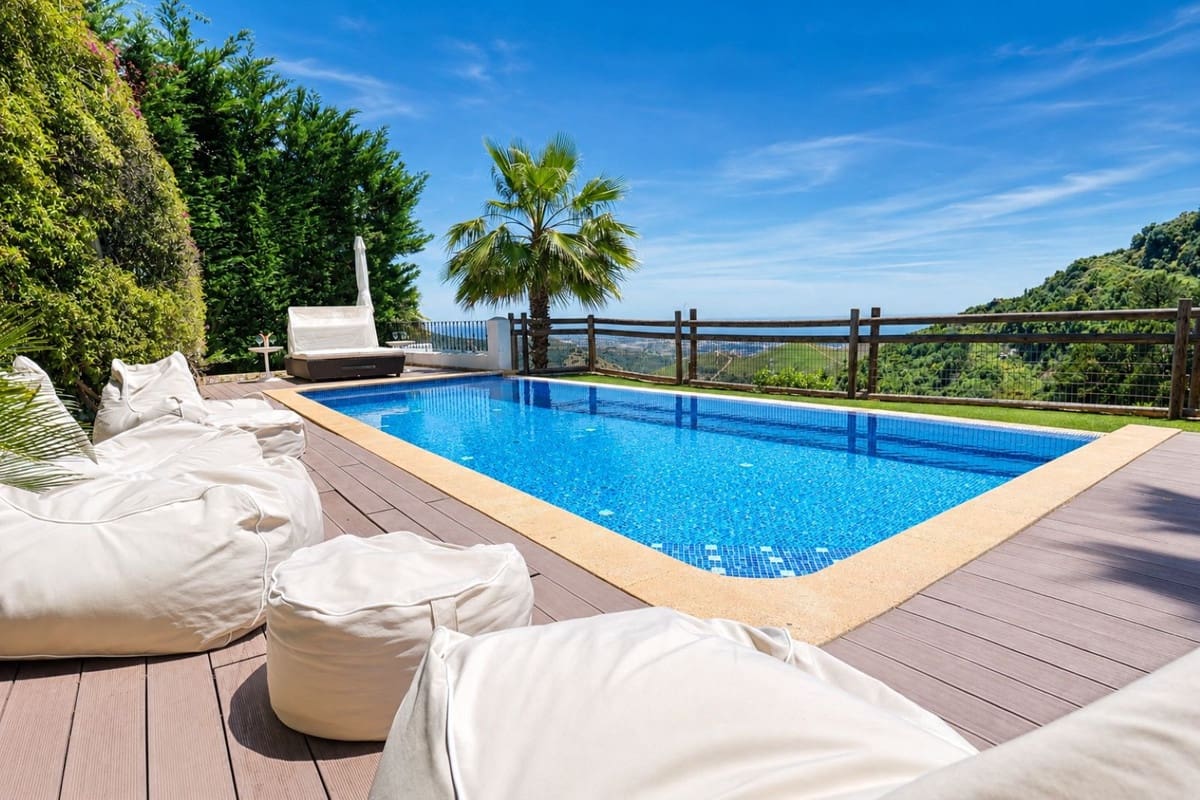 4 camera da letto Villa in vendita in Benahavis con piscina garage - 1.595.000 € (Rif: 9997618)