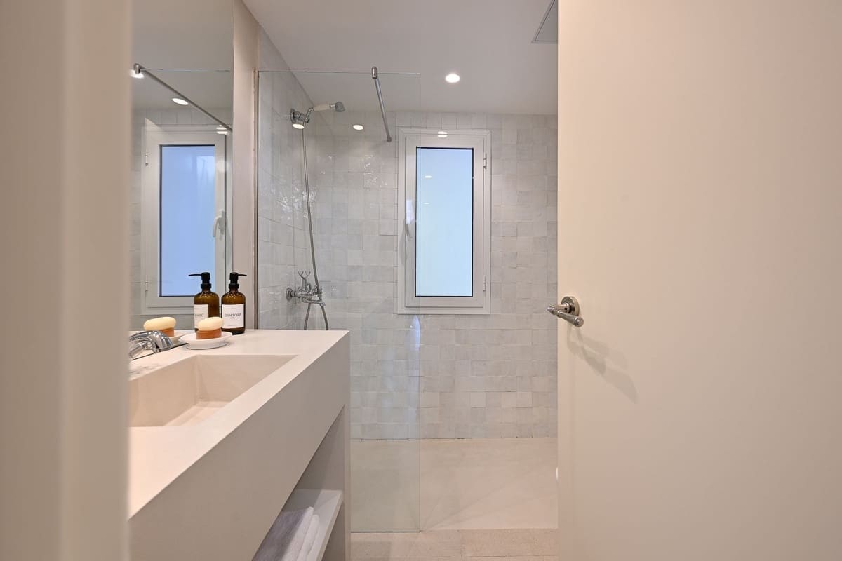 4 Zimmer Apartment zu verkaufen in Elviria mit Pool - 1.495.000 € (Ref: 9997619)