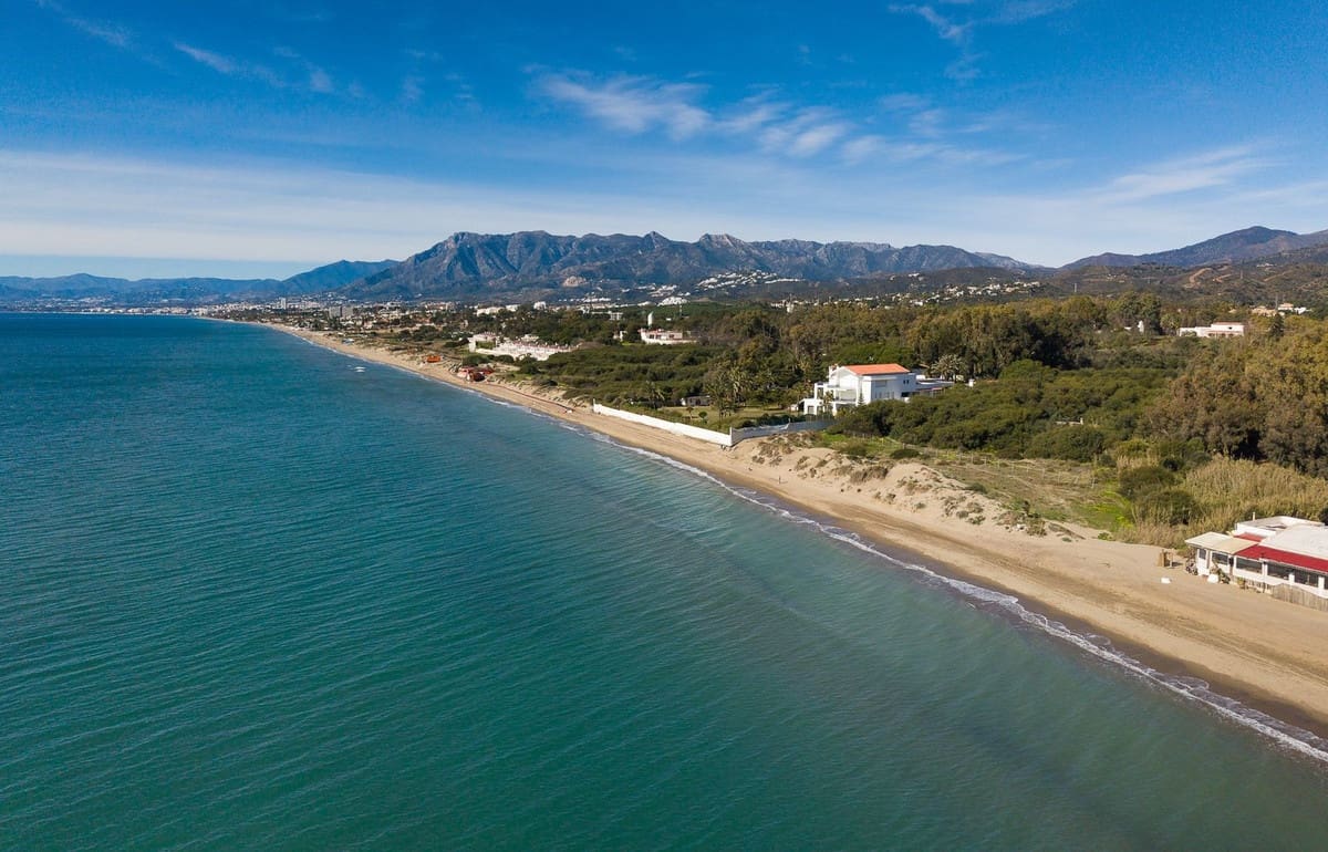 4 Zimmer Apartment zu verkaufen in Elviria mit Pool - 1.495.000 € (Ref: 9997619)
