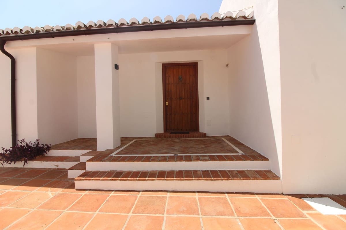 3 chambre Villa/Maison à vendre à Benalmadena avec garage - 1 395 000 € (Ref: 9997623)
