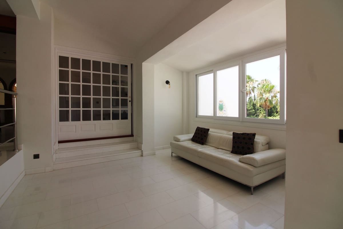 3 chambre Villa/Maison à vendre à Benalmadena avec garage - 1 395 000 € (Ref: 9997623)