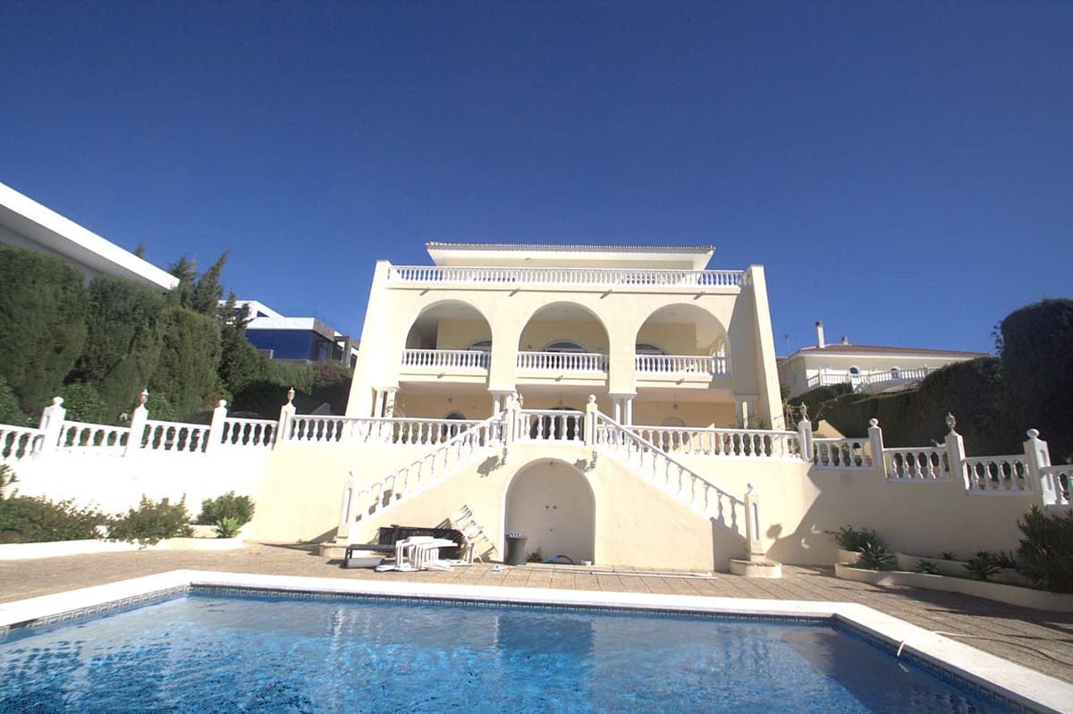 6 quarto Moradia para venda em Benalmadena com garagem - 1 585 000 € (Ref: 9997624)