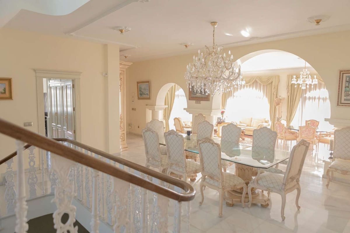 6 quarto Moradia para venda em Benalmadena com garagem - 1 585 000 € (Ref: 9997624)