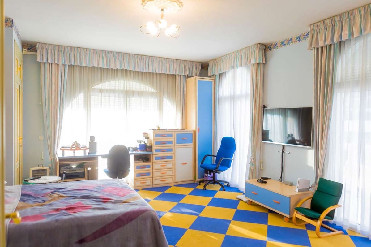 6 quarto Moradia para venda em Benalmadena com garagem - 1 585 000 € (Ref: 9997624)