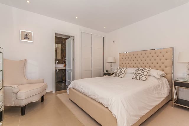 4 slaapkamer Appartement te koop in Elviria, Marbella met zwembad garage - € 1.595.000 (Ref: 9997627)