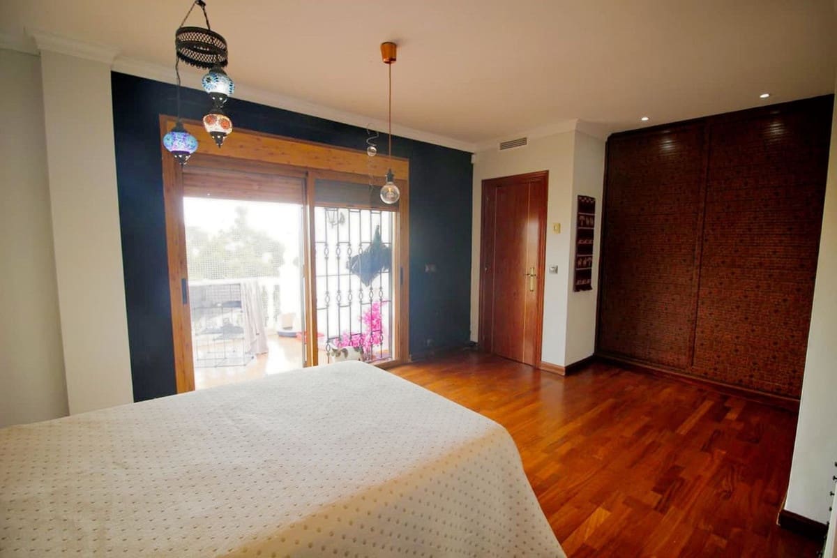 6 soveværelse Villa til salg i Benalmadena med garage - € 1.600.000 (Ref: 9997629)