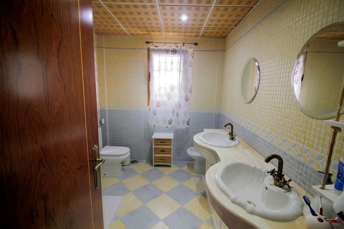 6 soveværelse Villa til salg i Benalmadena med garage - € 1.600.000 (Ref: 9997629)