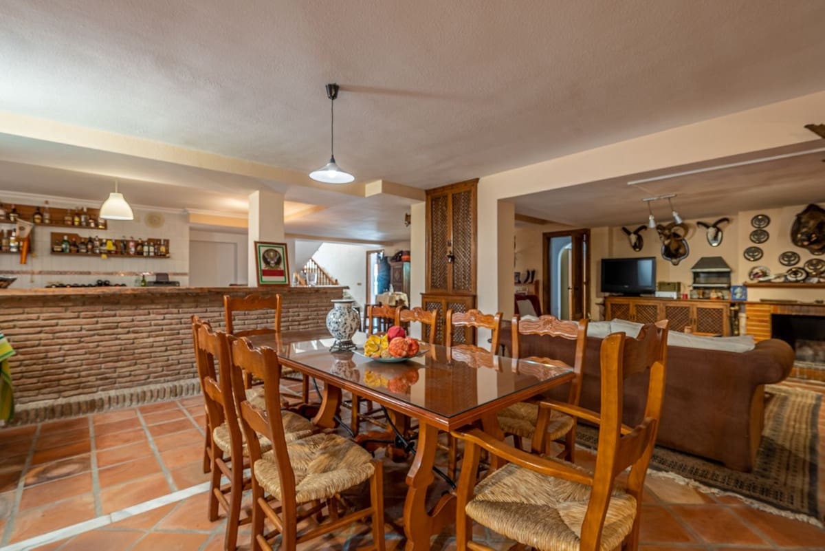 4 quarto Moradia para venda em Benalmadena - 1 750 000 € (Ref: 9997631)