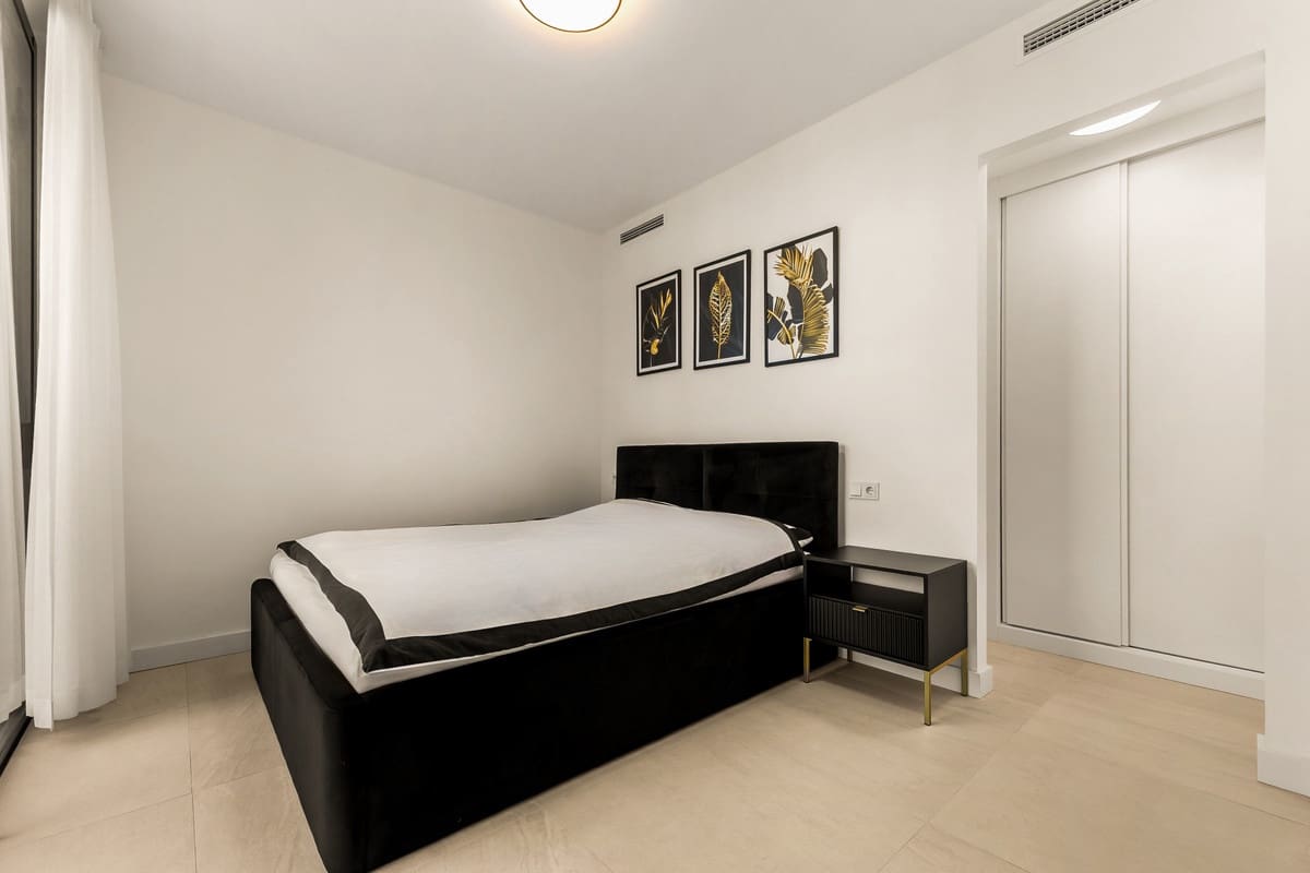 5 sovrum Hus till salu i Rio Real med pool - 1 950 000 € (Ref: 9997634)