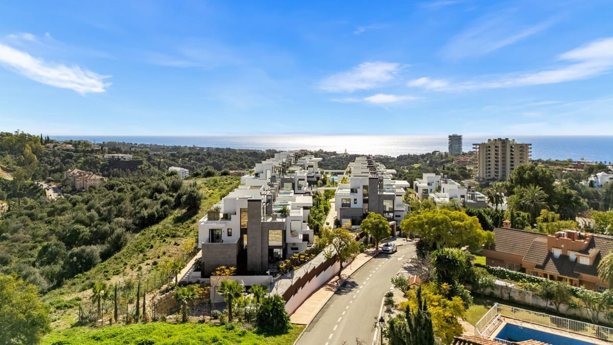 5 sovrum Hus till salu i Rio Real med pool - 1 950 000 € (Ref: 9997634)