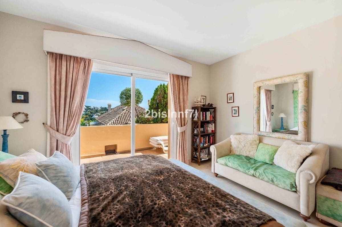 3 camera da letto Appartamento in vendita in Elviria con garage - 1.190.000 € (Rif: 9997800)