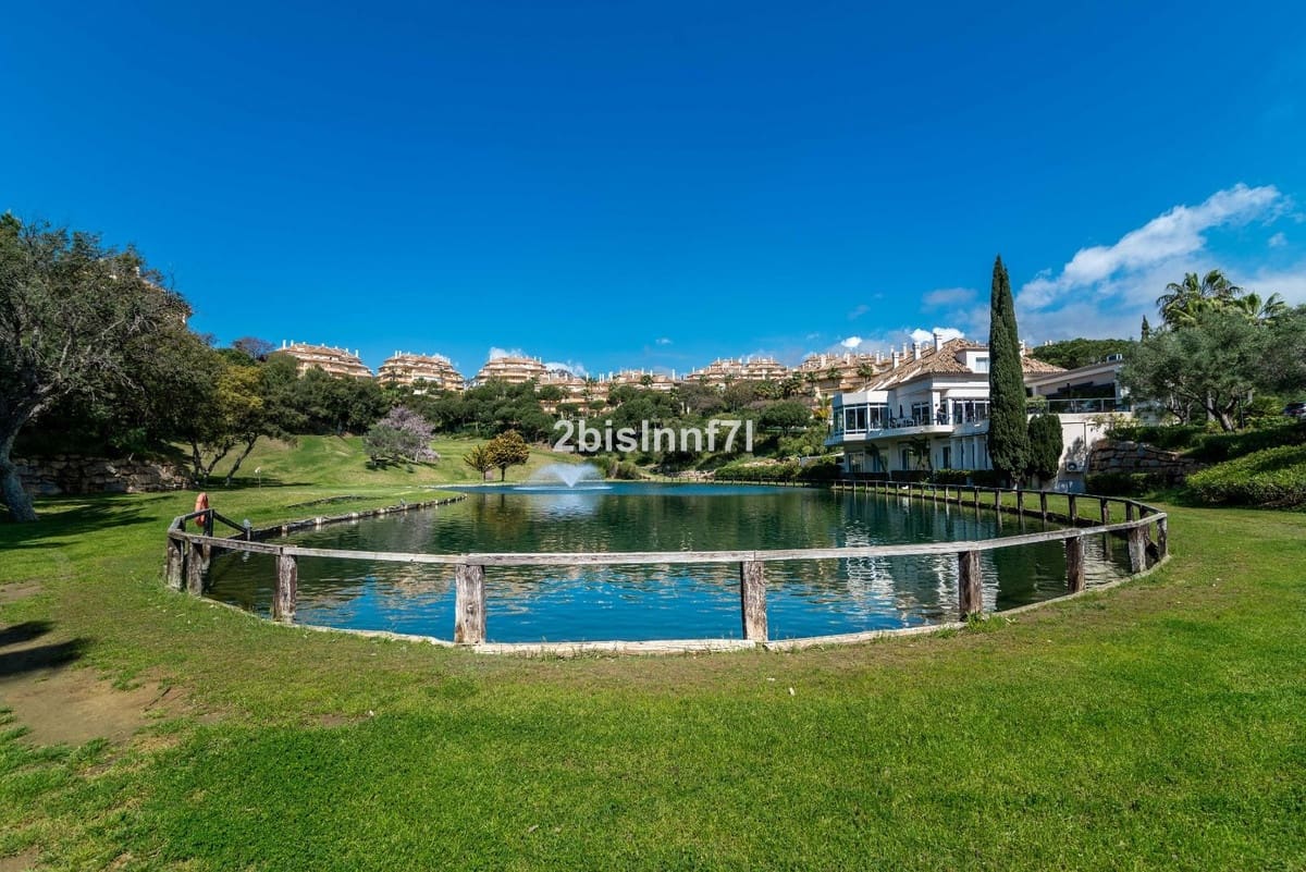 3 camera da letto Appartamento in vendita in Elviria con garage - 1.190.000 € (Rif: 9997800)