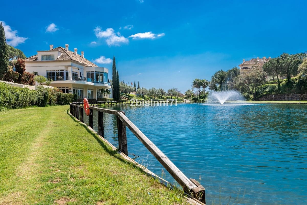 3 camera da letto Appartamento in vendita in Elviria con garage - 1.190.000 € (Rif: 9997800)