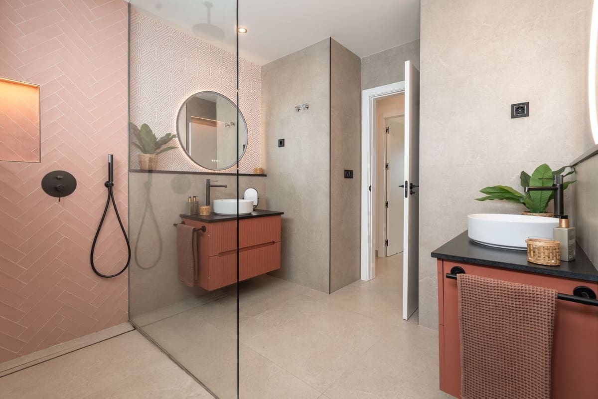 4 sypialnia Apartament na sprzedaż w Benalmadena z basenem garażem - 1 150 000 € (Ref: 9997801)