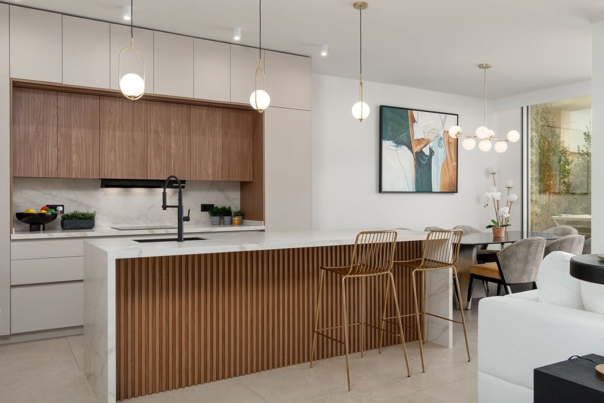 4 sypialnia Apartament na sprzedaż w Benalmadena z basenem garażem - 1 150 000 € (Ref: 9997801)