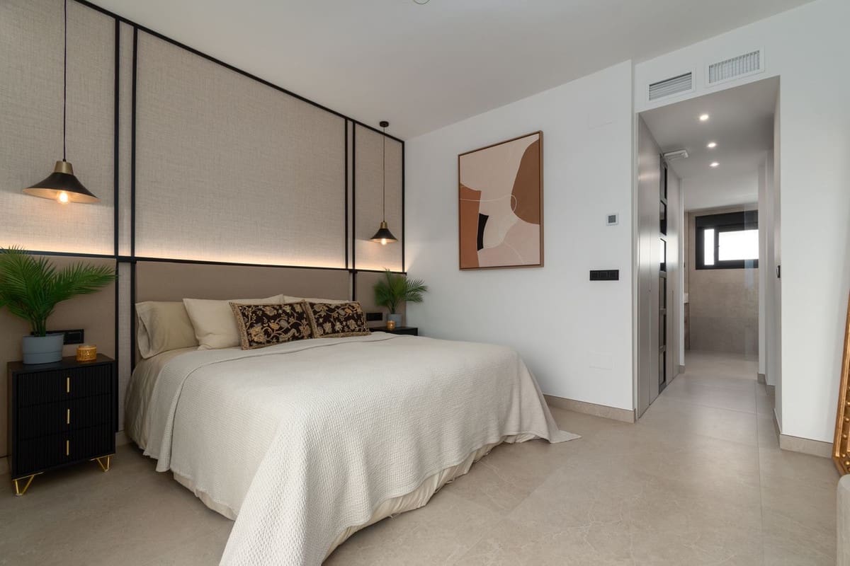 4 sypialnia Apartament na sprzedaż w Benalmadena z basenem garażem - 1 150 000 € (Ref: 9997801)