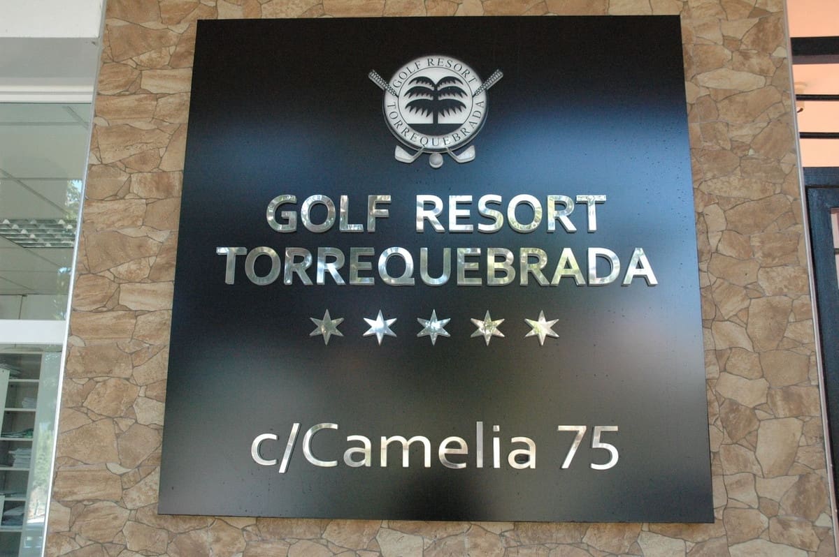 4 sypialnia Apartament na sprzedaż w Benalmadena z basenem garażem - 1 150 000 € (Ref: 9997801)