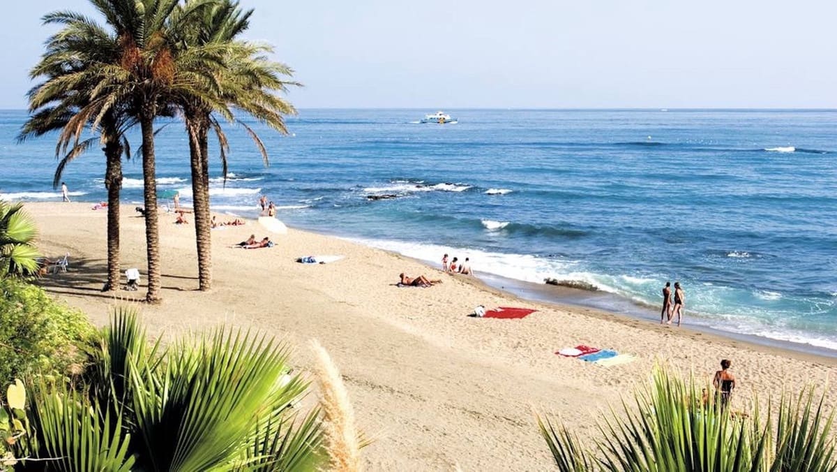 4 sypialnia Apartament na sprzedaż w Benalmadena z basenem garażem - 1 150 000 € (Ref: 9997801)