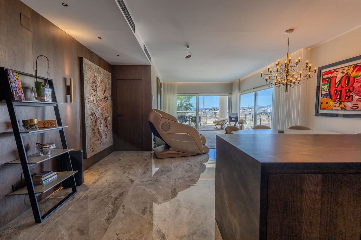 2 sypialnia Apartament na sprzedaż w Benalmadena z garażem - 1 050 000 € (Ref: 9997802)