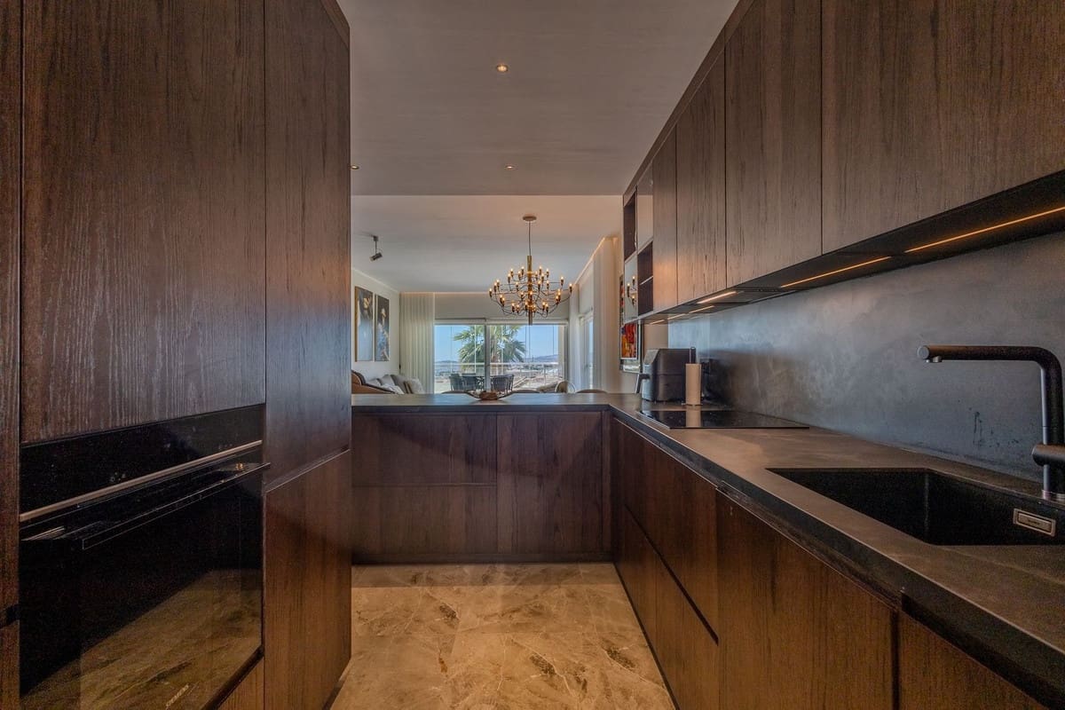 2 sypialnia Apartament na sprzedaż w Benalmadena z garażem - 1 050 000 € (Ref: 9997802)