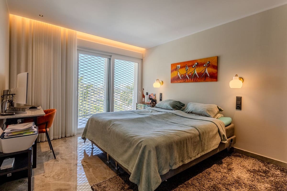 2 sypialnia Apartament na sprzedaż w Benalmadena z garażem - 1 050 000 € (Ref: 9997802)