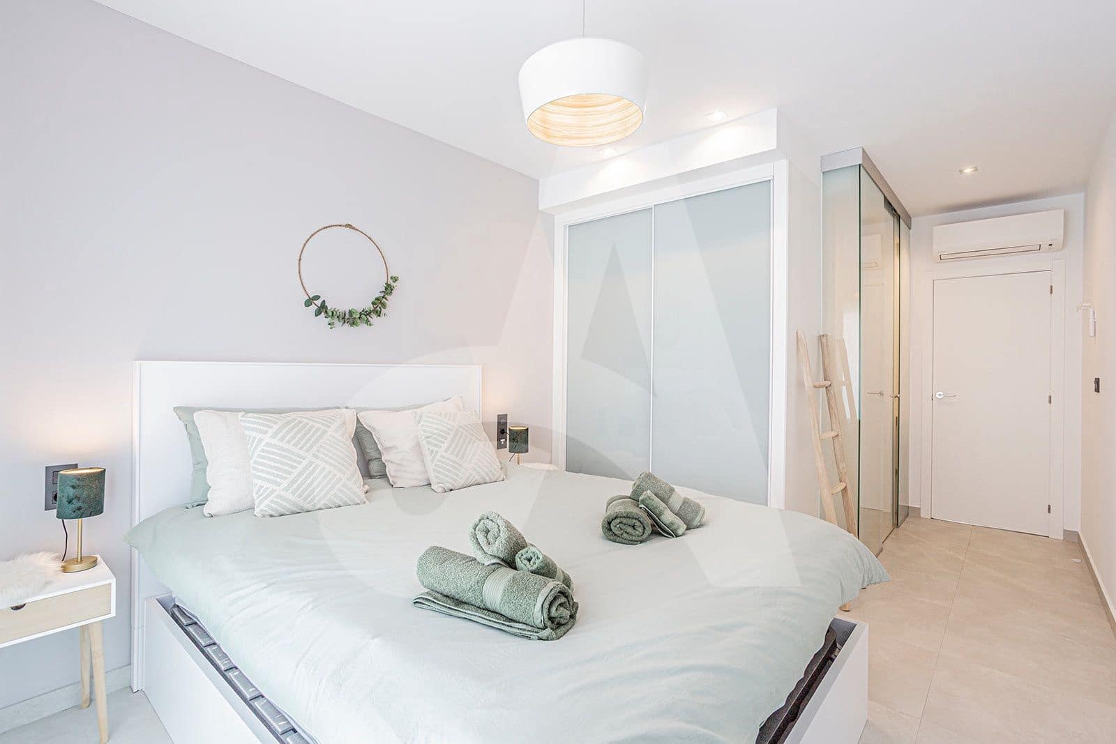 2 bedroom Penthouse for sale in El Raso with pool garage - € 255,000 (Ref: 9782388)