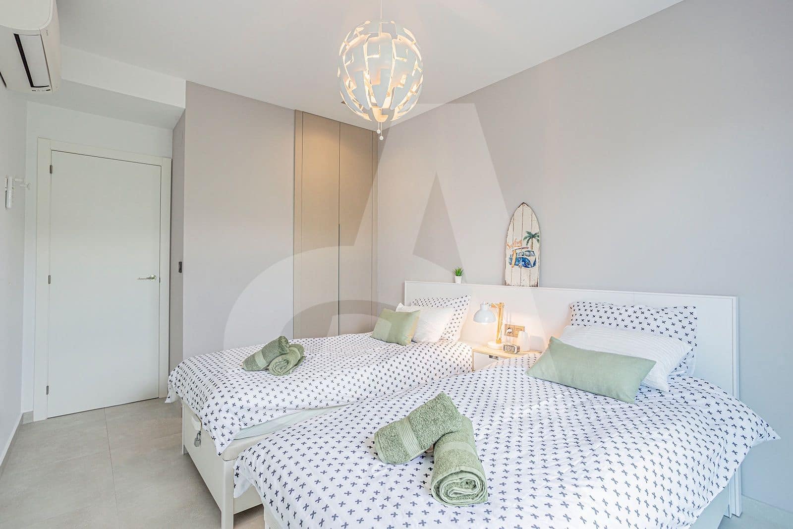 2 bedroom Penthouse for sale in El Raso with pool garage - € 255,000 (Ref: 9782388)