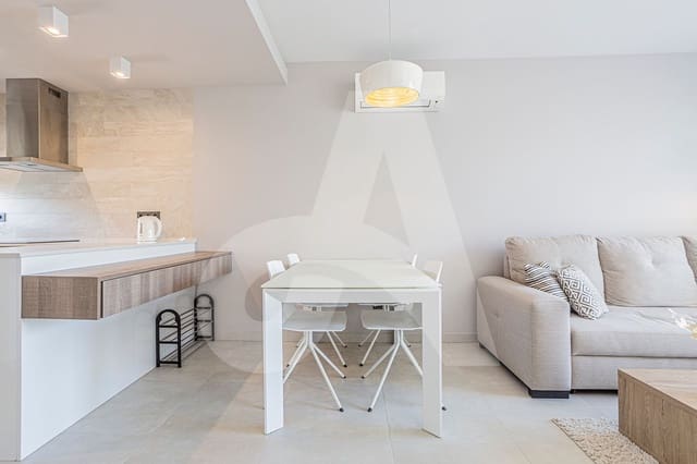 2 chambre Penthouse à vendre à El Raso, Guardamar del Segura avec piscine garage - 255 000 € (Ref: 9782388)