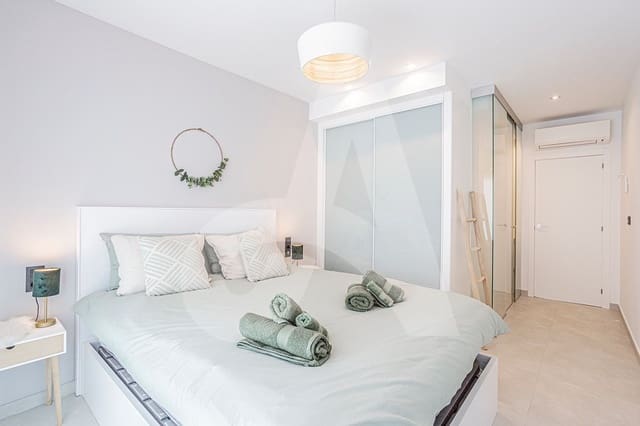 2 chambre Penthouse à vendre à El Raso, Guardamar del Segura avec piscine garage - 255 000 € (Ref: 9782388)