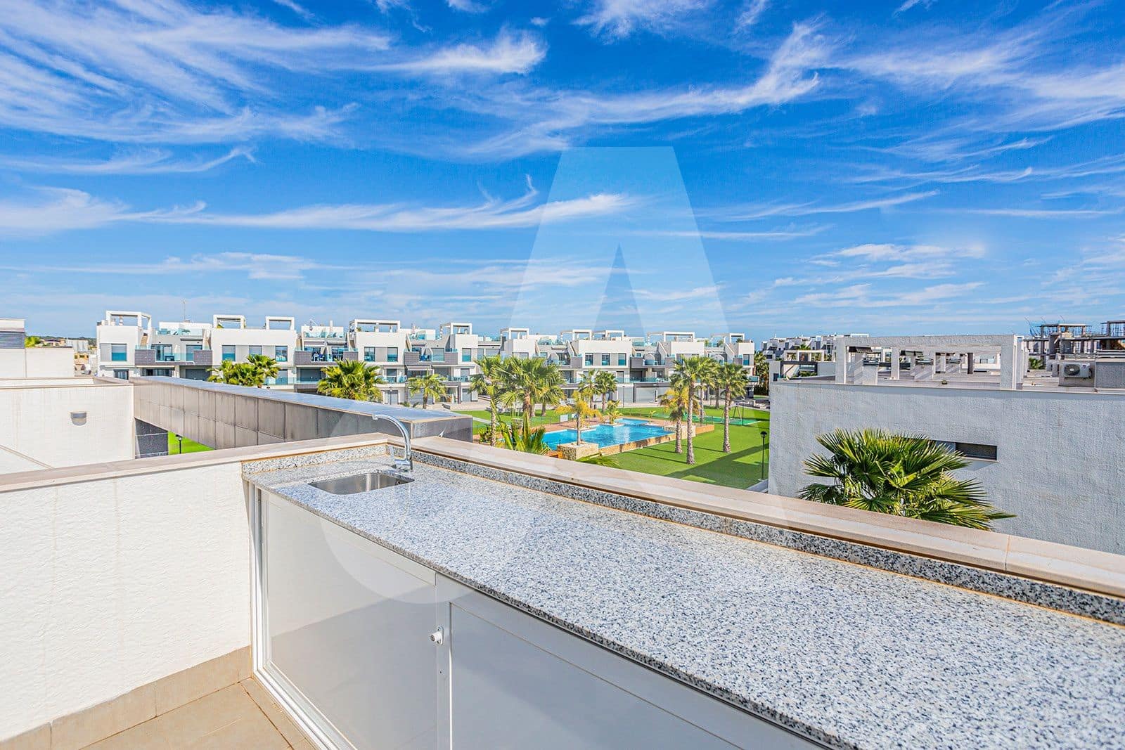 2 bedroom Penthouse for sale in El Raso with pool garage - € 255,000 (Ref: 9782388)