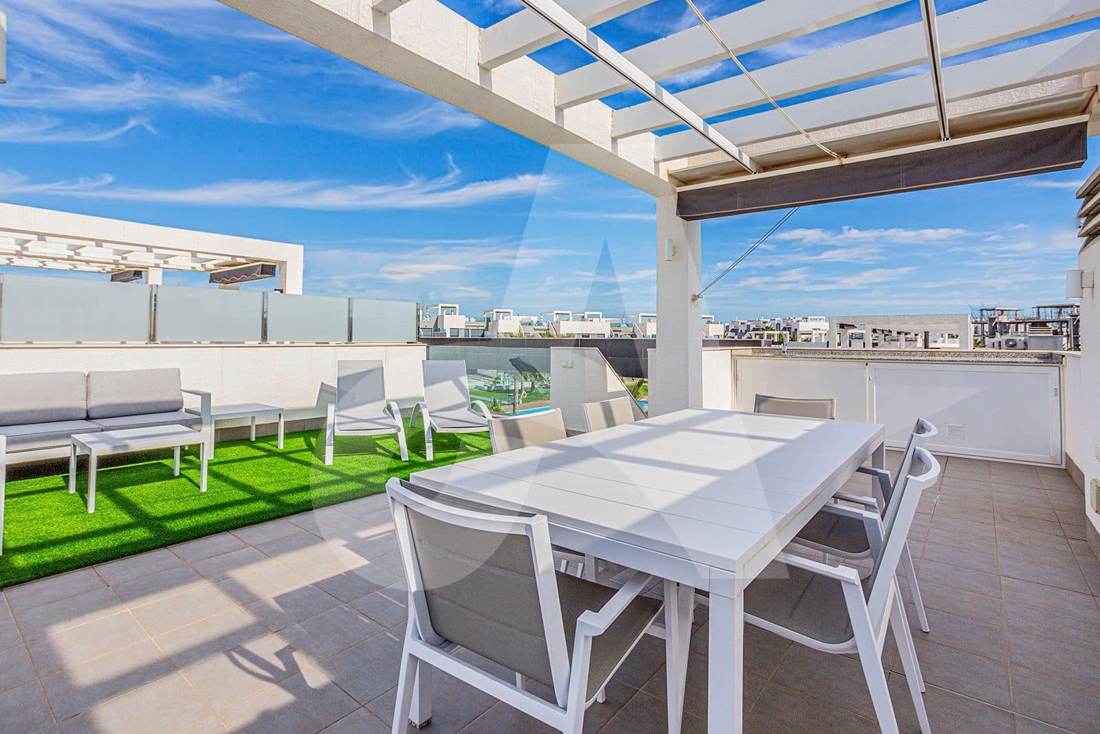 2 bedroom Penthouse for sale in El Raso with pool garage - € 255,000 (Ref: 9782388)