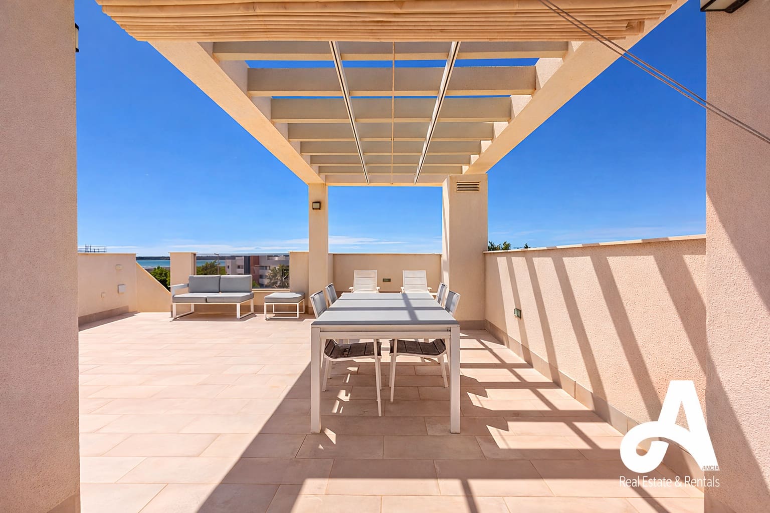 2 camera da letto Attico in vendita in El Raso con piscina garage - 325.000 € (Rif: 9784250)