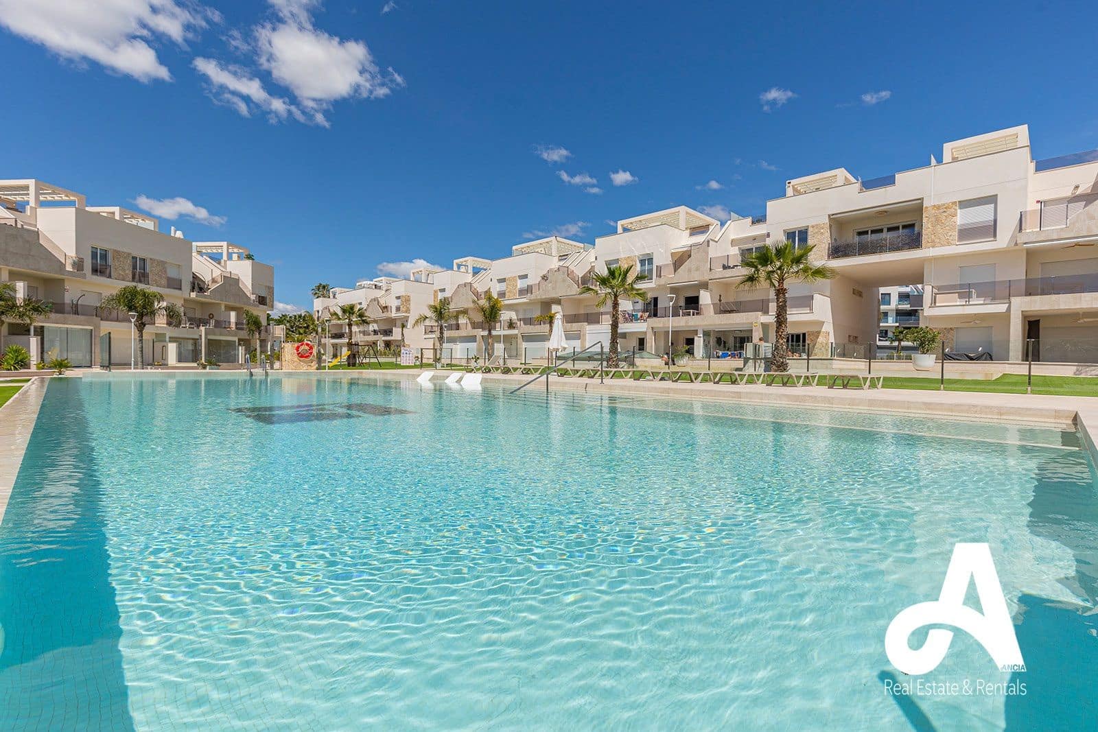 2 camera da letto Attico in vendita in El Raso con piscina garage - 325.000 € (Rif: 9784250)