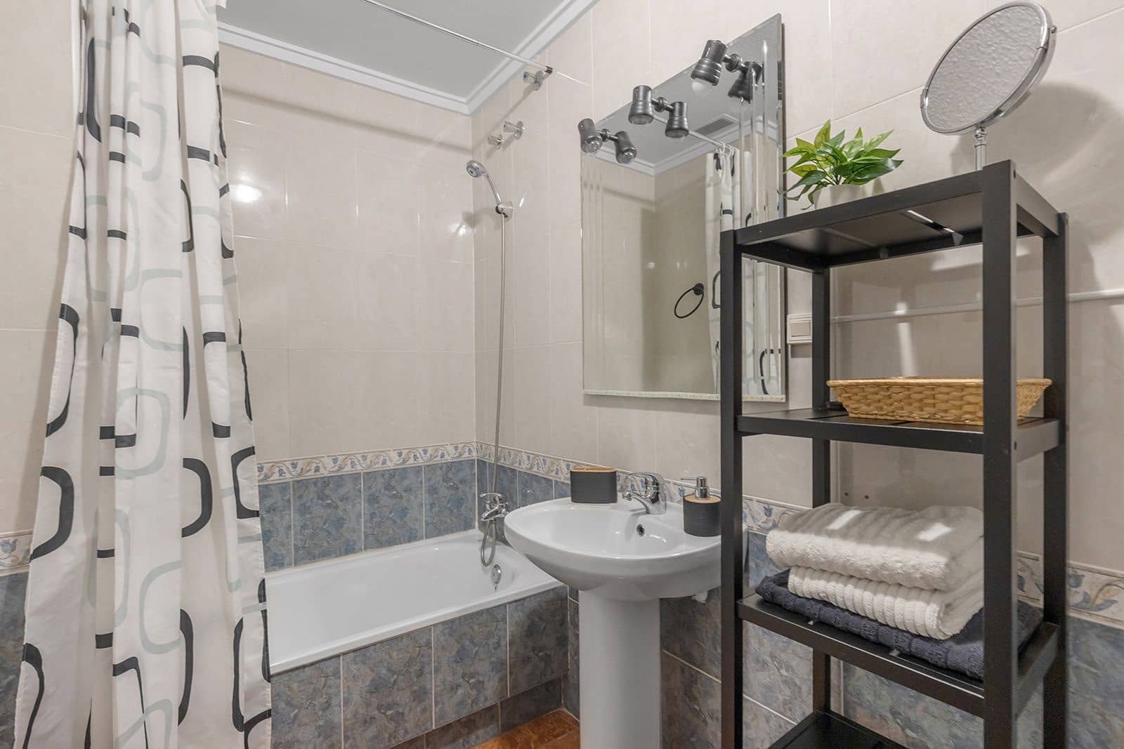 1 quarto Apartamento para venda em Torrevieja - 116 000 € (Ref: 9784251)