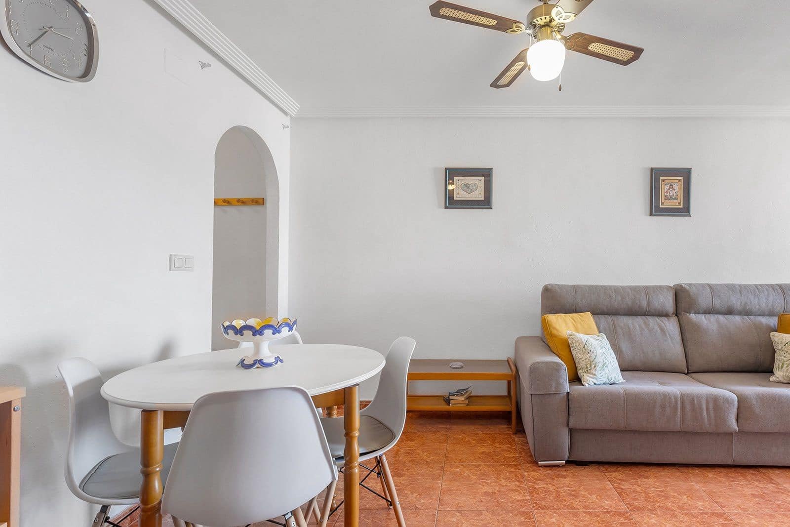 1 quarto Apartamento para venda em Torrevieja - 116 000 € (Ref: 9784251)