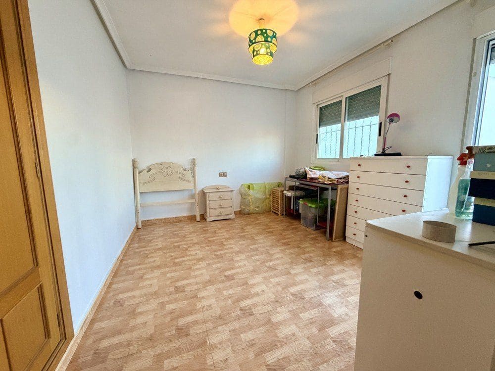 3 soverom Hus til salgs i Formentera del Segura med garasje - € 255 000 (Ref: 9824738)