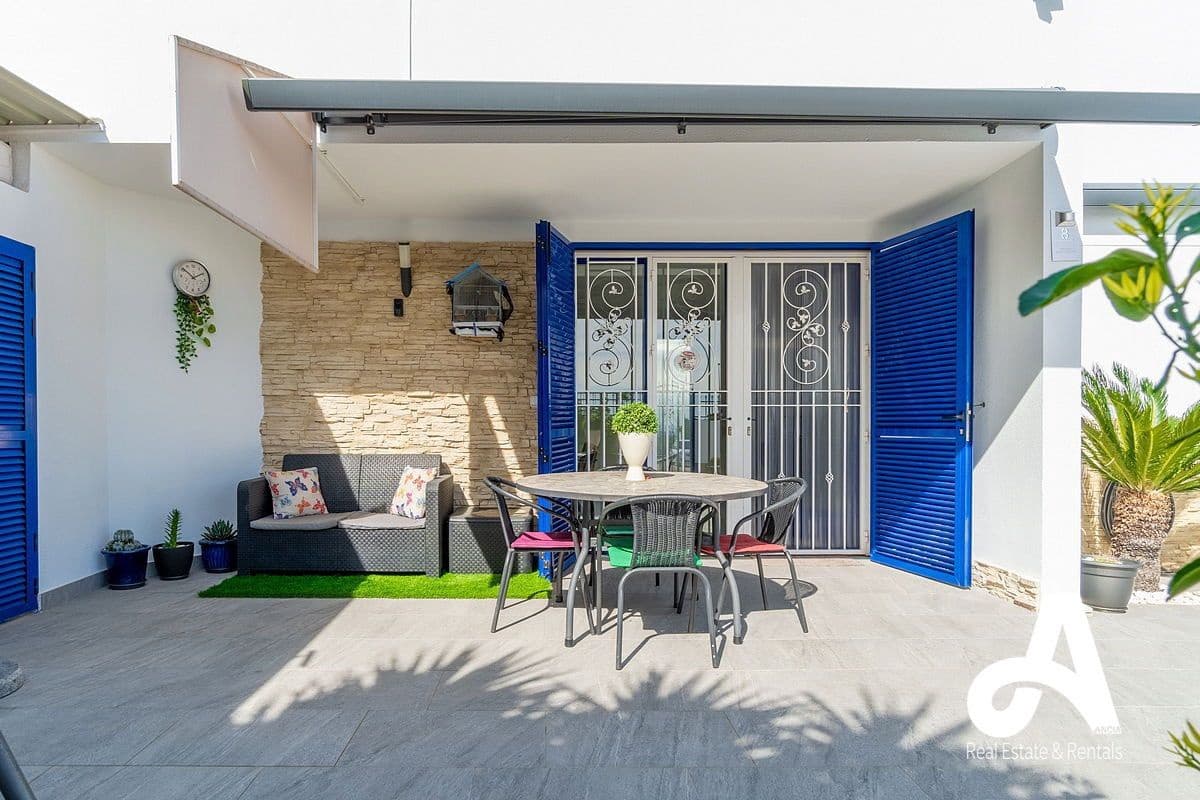 3 bedroom Villa for sale in Fortuna with pool garage - € 314,000 (Ref: 9824739)