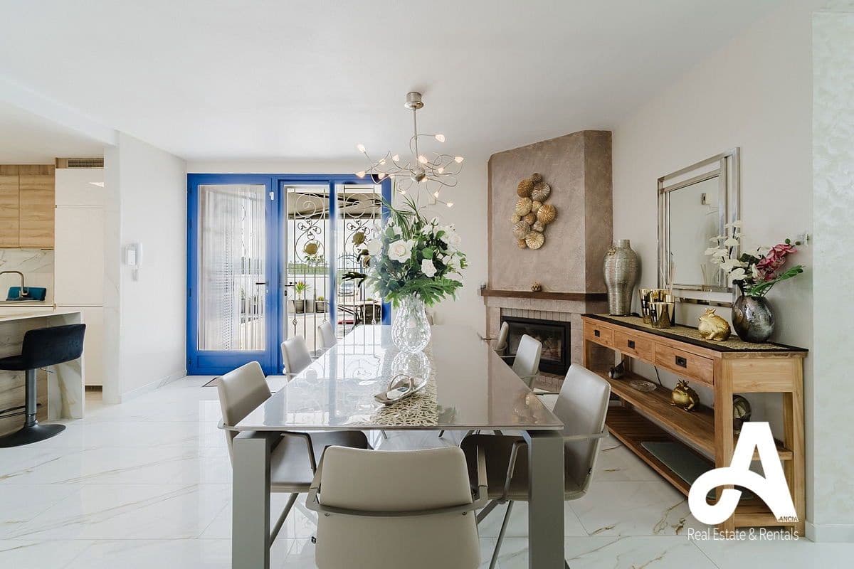 3 bedroom Villa for sale in Fortuna with pool garage - € 314,000 (Ref: 9824739)