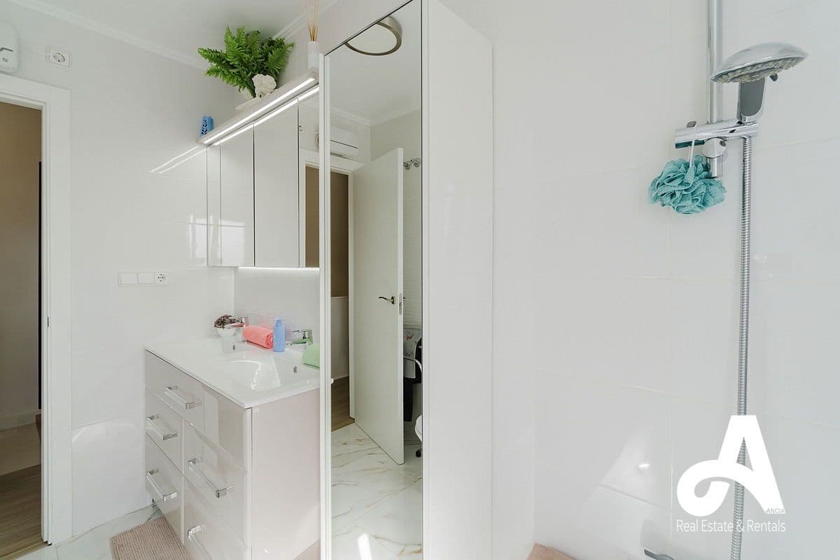 3 bedroom Villa for sale in Fortuna with pool garage - € 314,000 (Ref: 9824739)